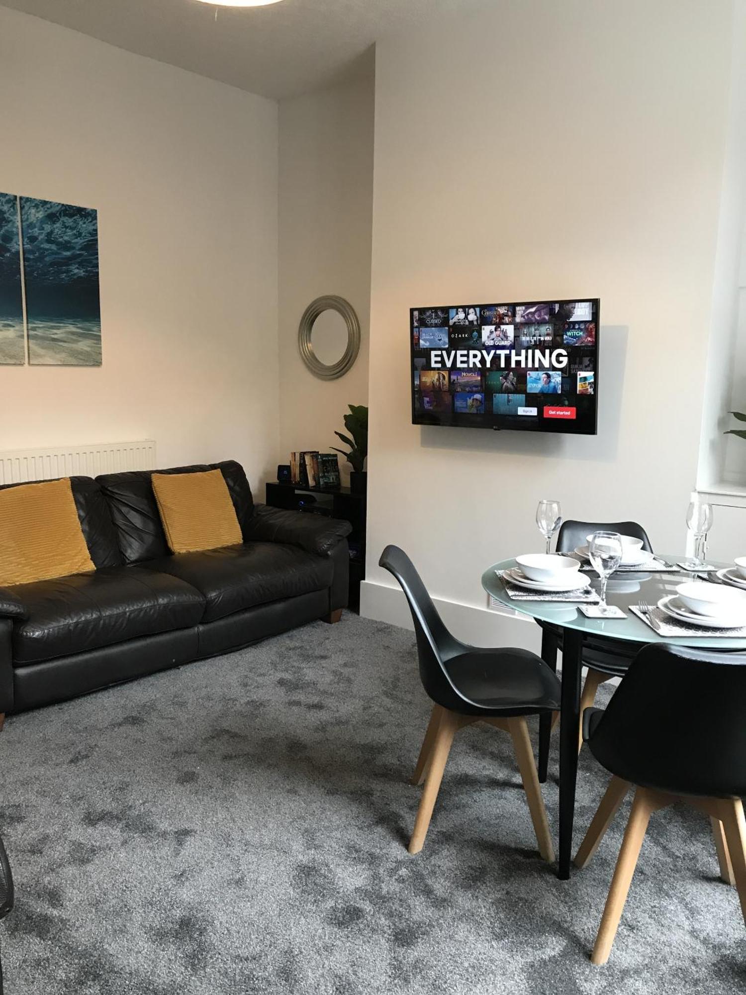 Bright Spacious 3-Bed With Office & Patio, Preston Preston  Exterior foto