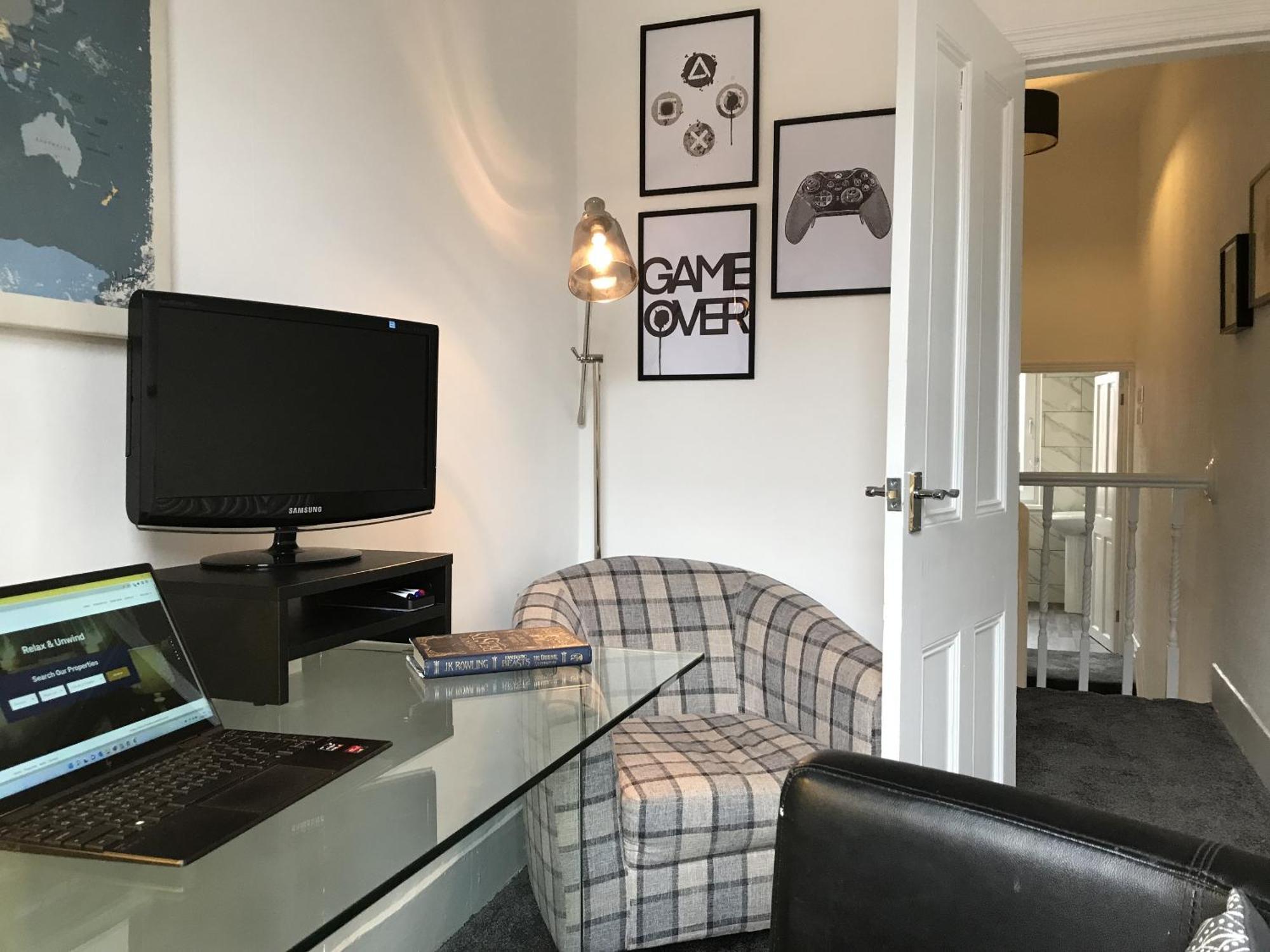 Bright Spacious 3-Bed With Office & Patio, Preston Preston  Exterior foto